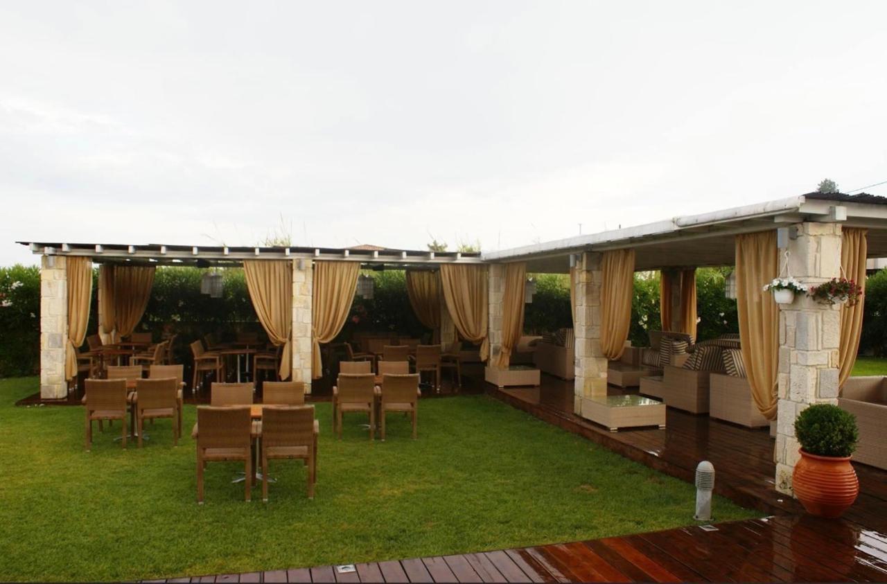 Detached Villa With Sea View Hanioti Exterior foto